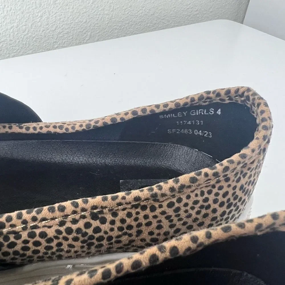 Dolce Vita Girl shoes size 4